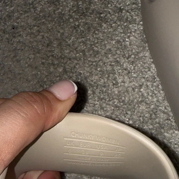 Balenciaga Taupe Slides - Picture 5 of 5